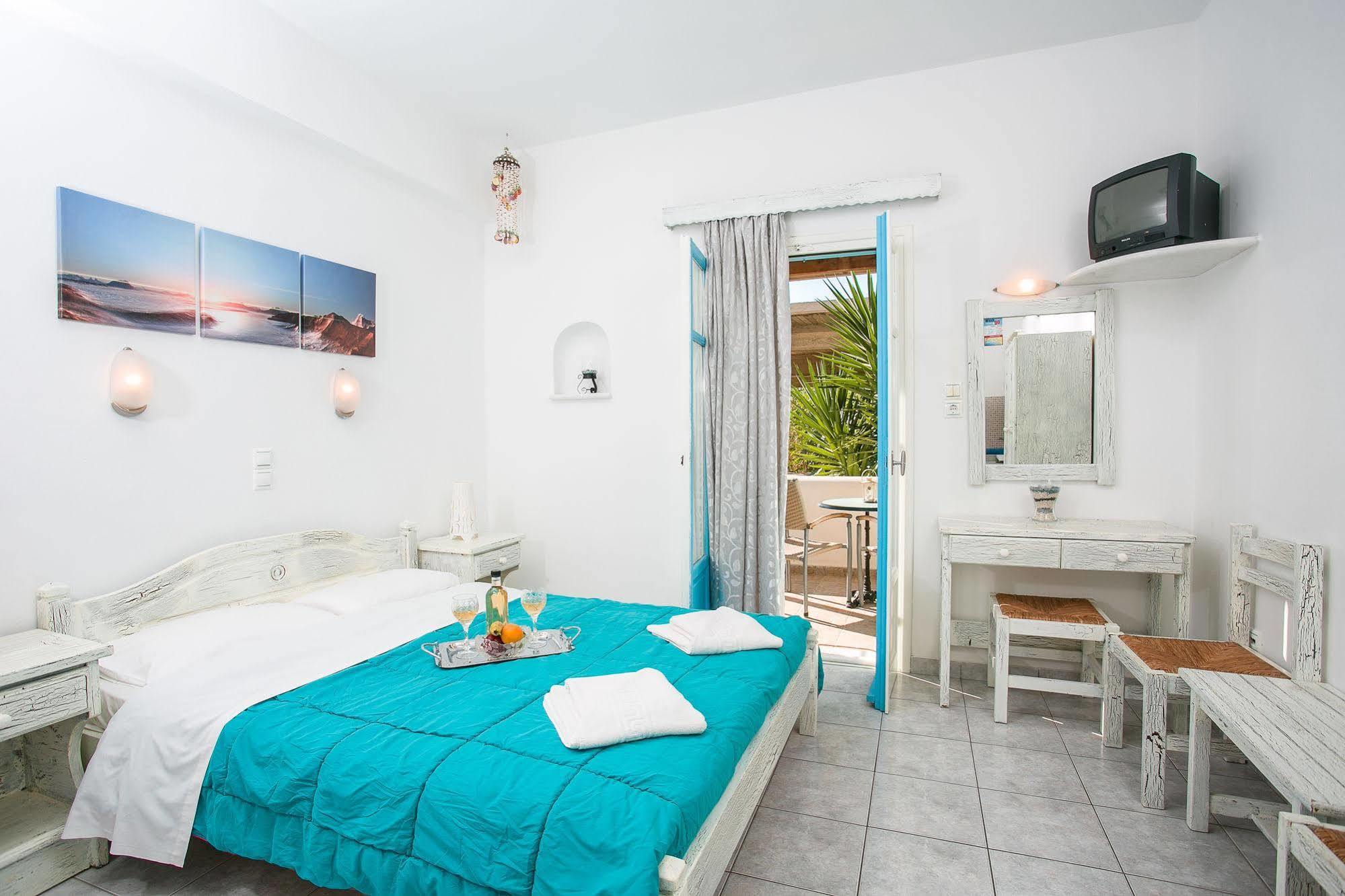 Joseph Apartments Páros Zewnętrze zdjęcie
