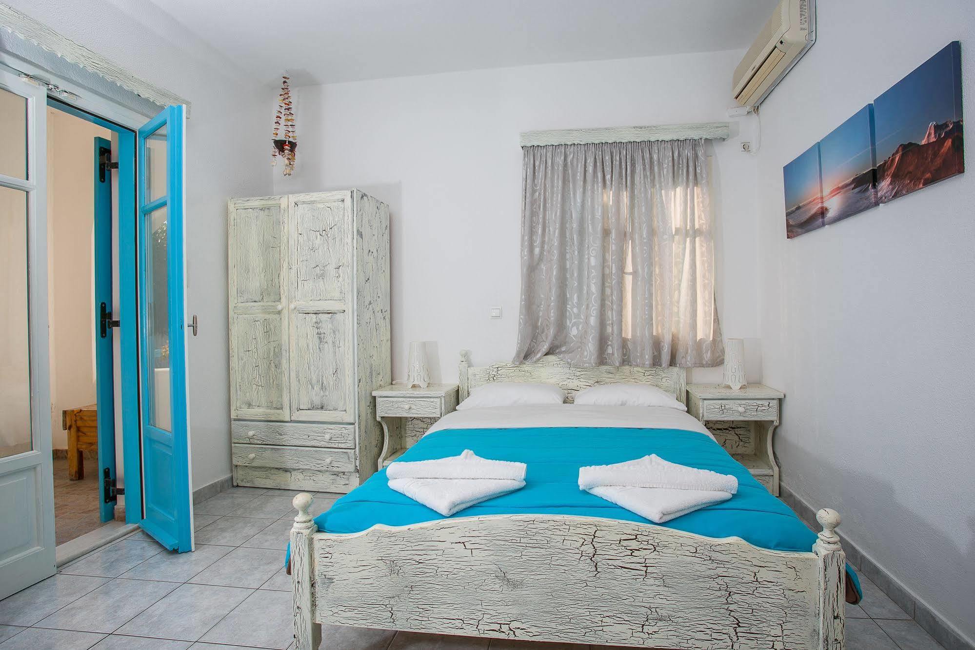 Joseph Apartments Páros Zewnętrze zdjęcie